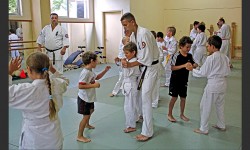 Детские тренировки кекусинкай